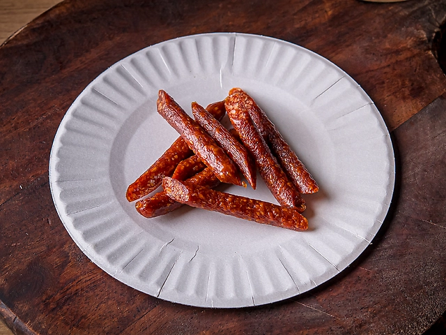 КАБАНОСИ КАБАНЯЧІ ГОСТРІ