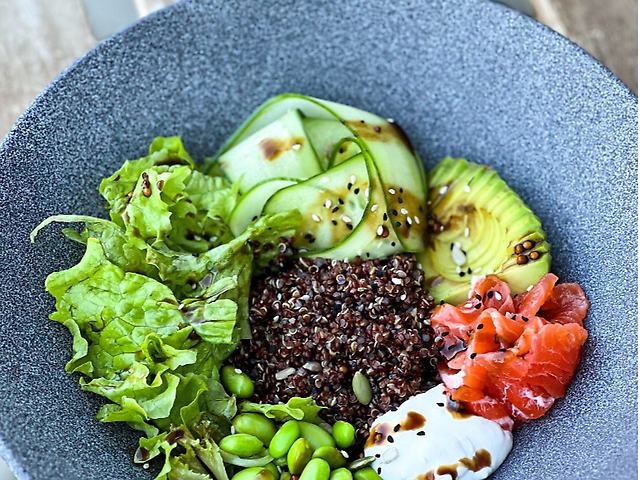 БОУЛ З ЛОСОСЕМ: 