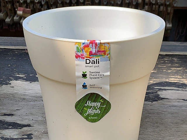 Горщик кремовий