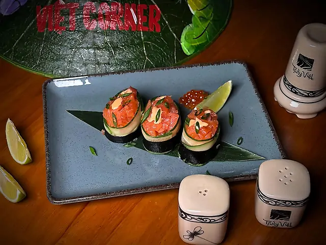 Гункан лосось