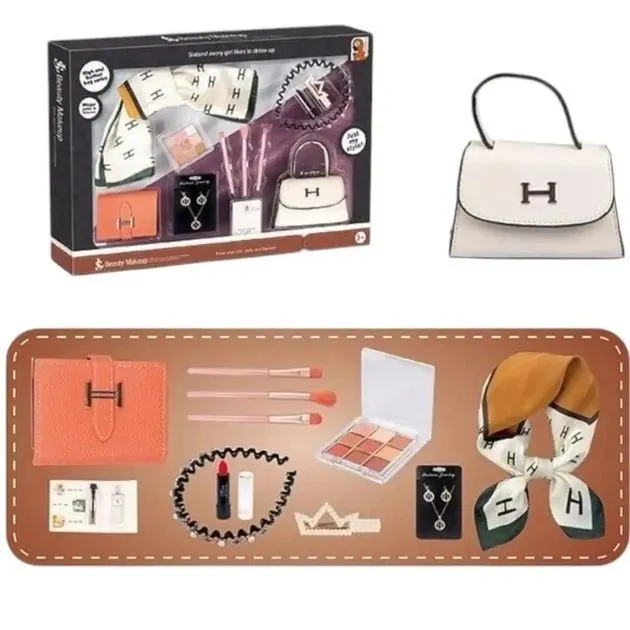 Набір косметики та аксесуарів Модниця H. з сумочкою