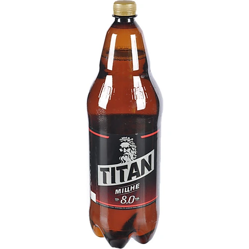 Пиво Чернігівське Титан 1.95л світле міцне пастеризоване